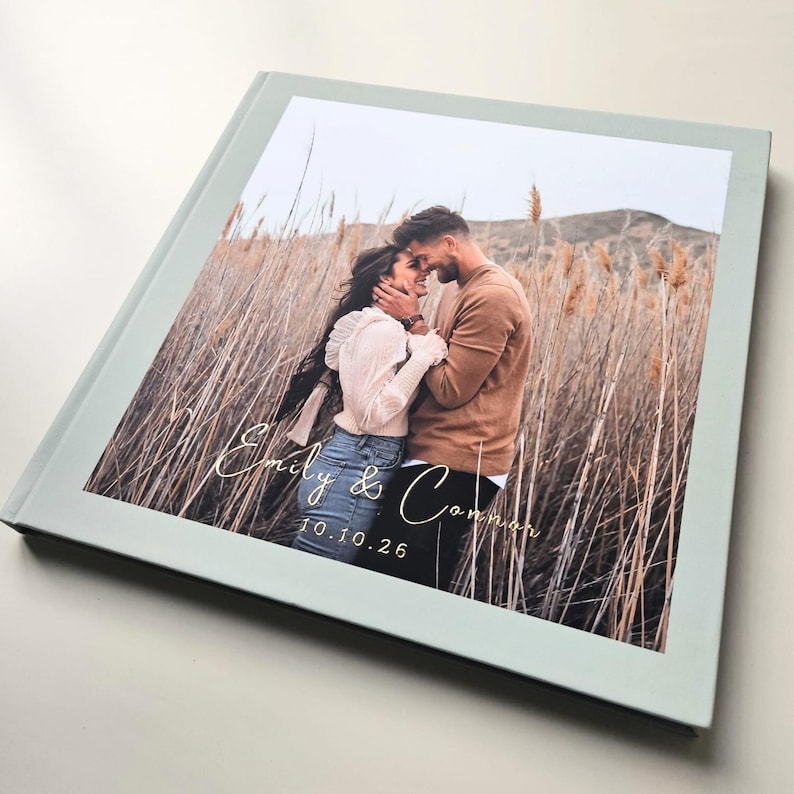 Personalized Guest Book - Individuelles Hochzeitsgästebuch mit Folien- und Fotobucheinband