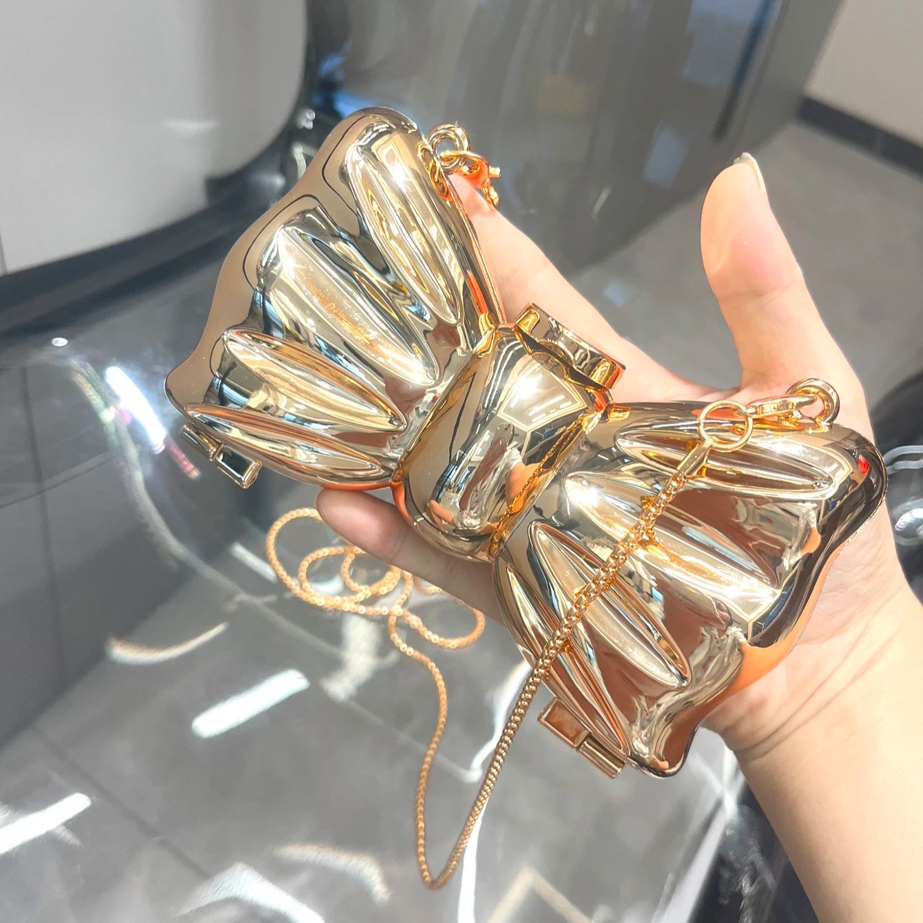Goldene Abendtasche, Geldbörse – Wedding Vendor Bewertung und Preis