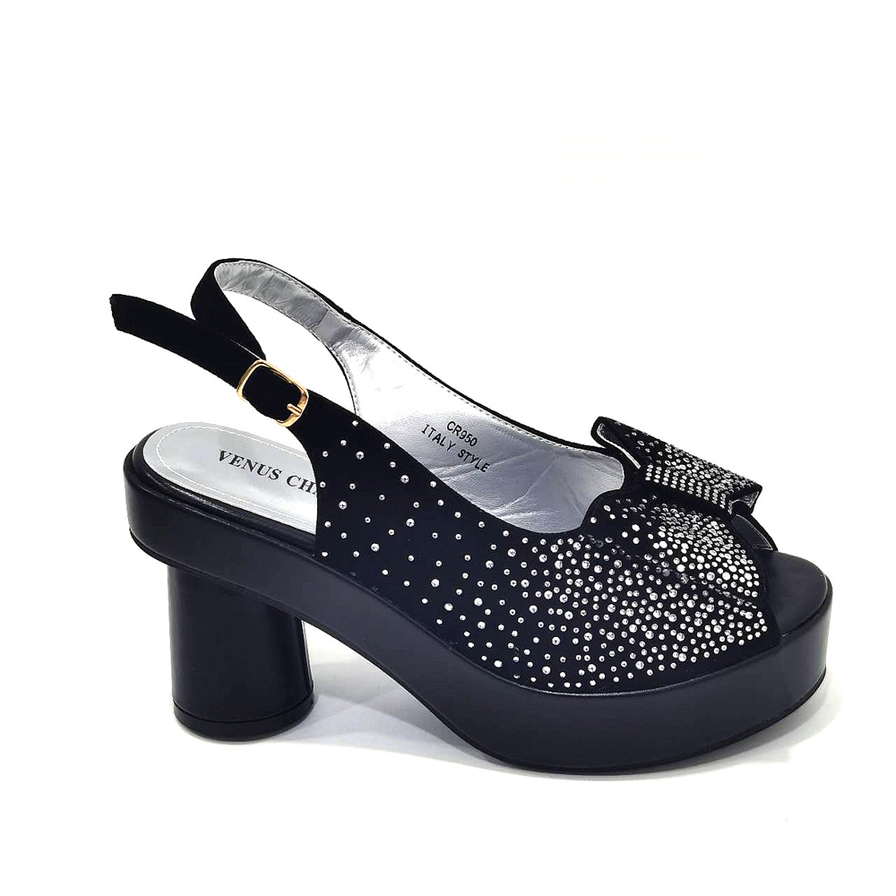 Elegante Schwarze Damen-Sandal – Wedding Vendor Bewertung und Preis